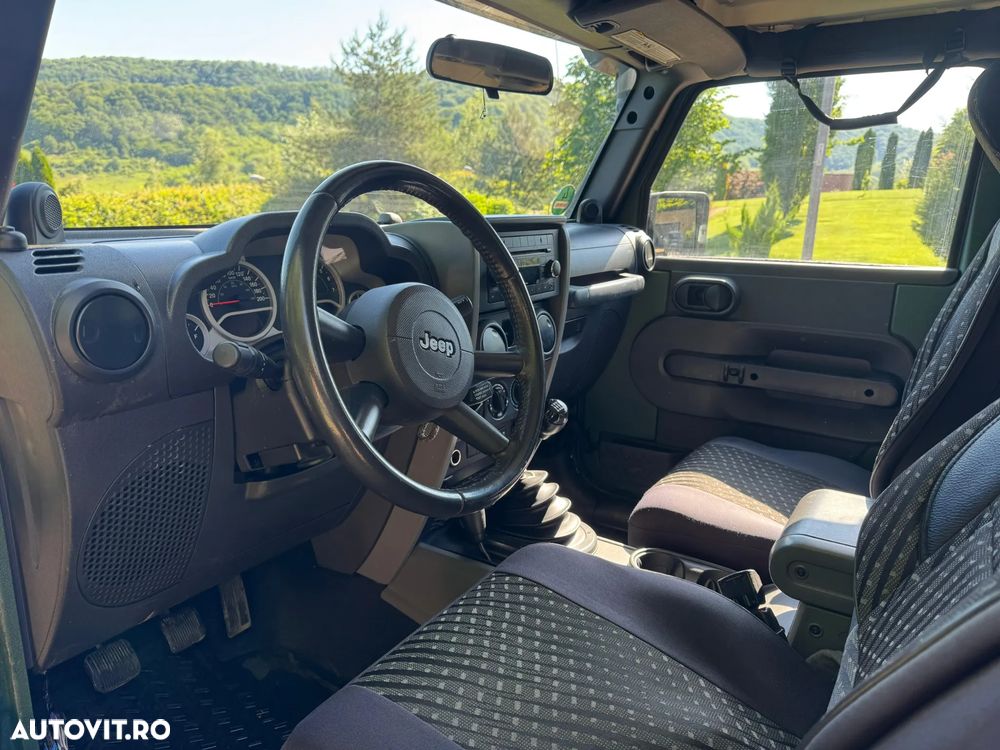 Jeep Wrangler - 5