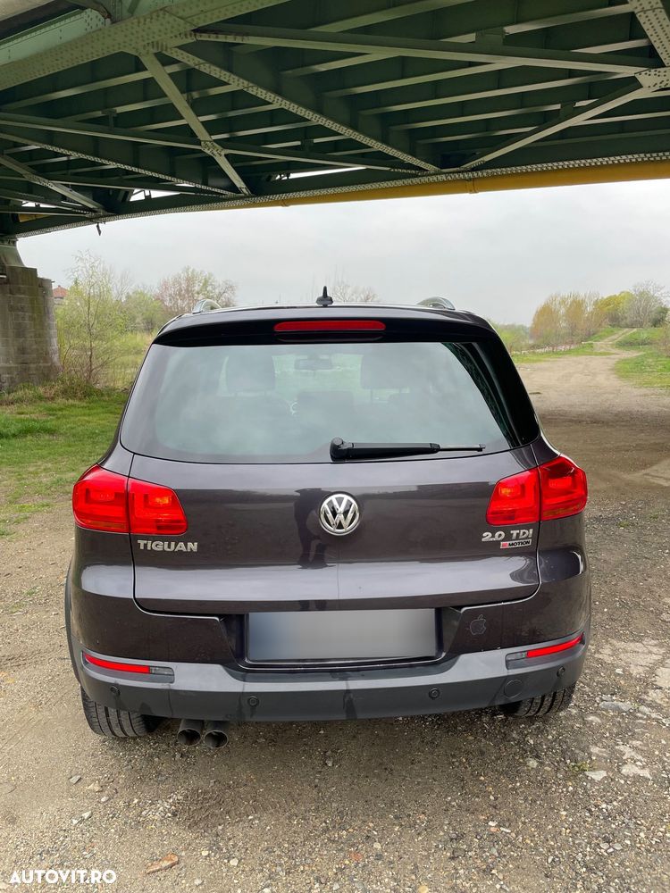 Volkswagen Tiguan - 9
