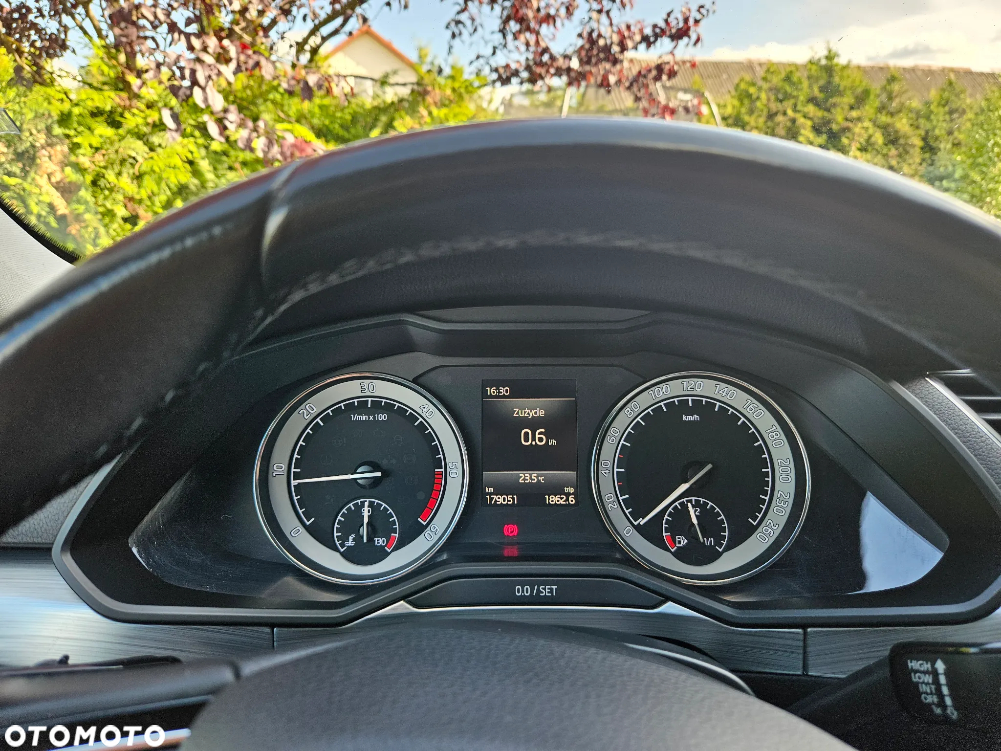 Skoda Superb 2.0 TDI Ambition - 24