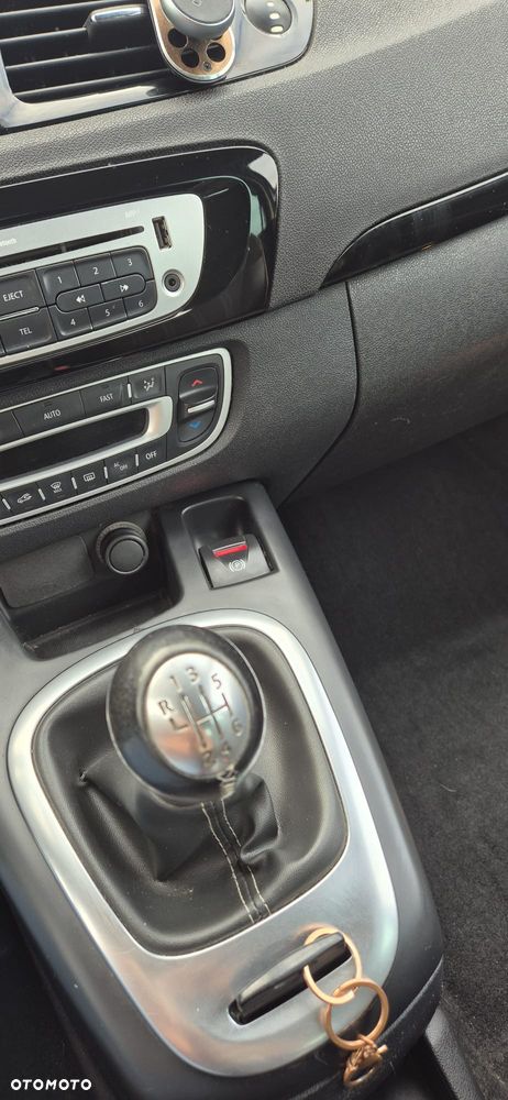 Renault Scenic Energy dCi 130 Start & Stop Bose Edition - 8