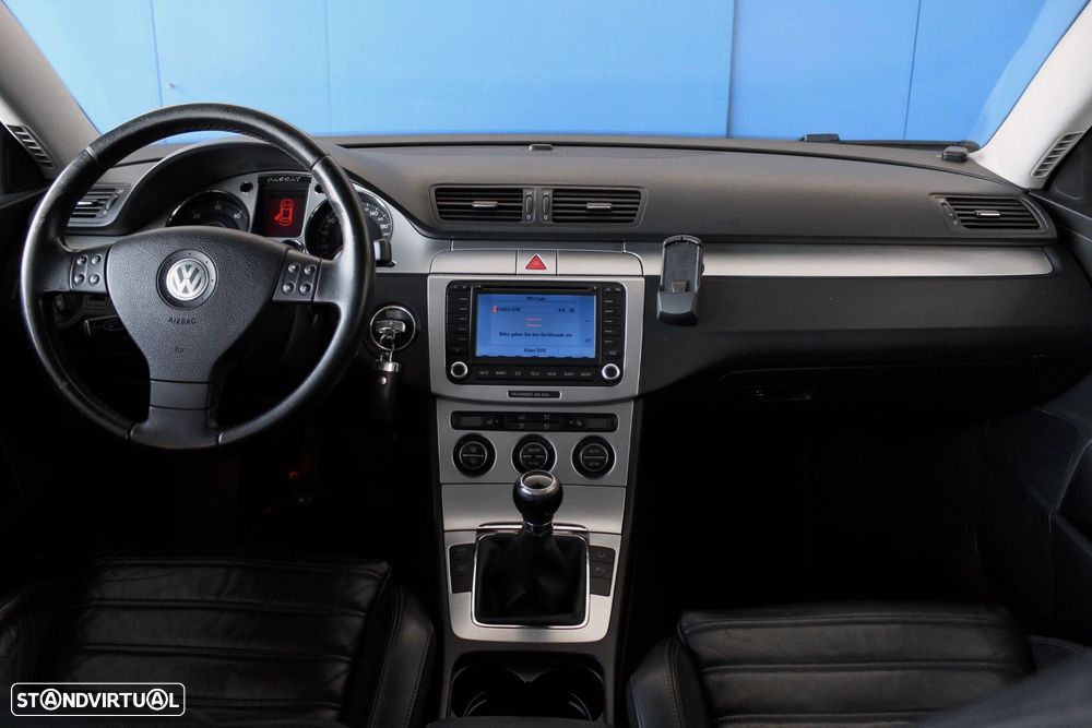 VW Passat Variant 2.0 TDi Highline - 18