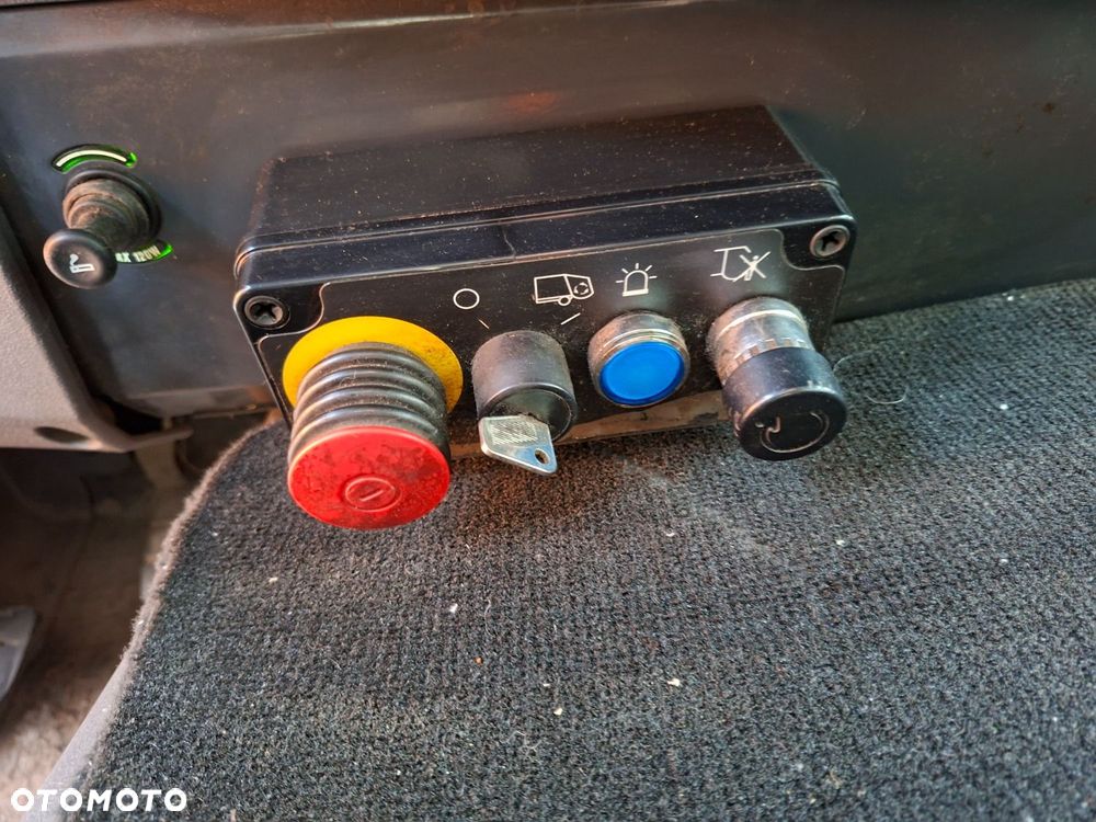 Scania G 370 4X4 - 23