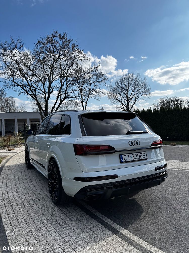 Audi Q7 - 4