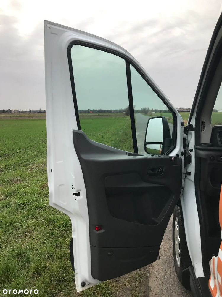Ford Transit - 35