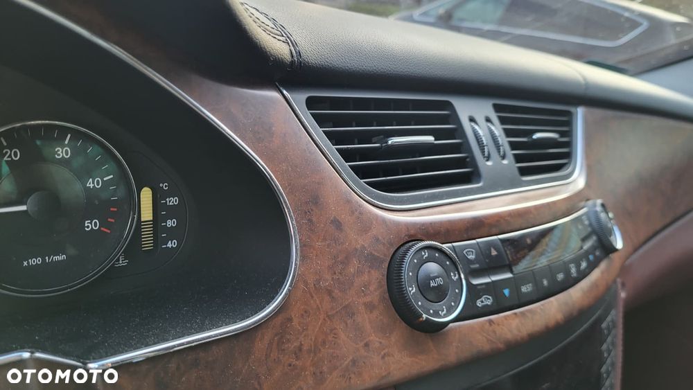 Mercedes-Benz CLS 320 CDI - 32