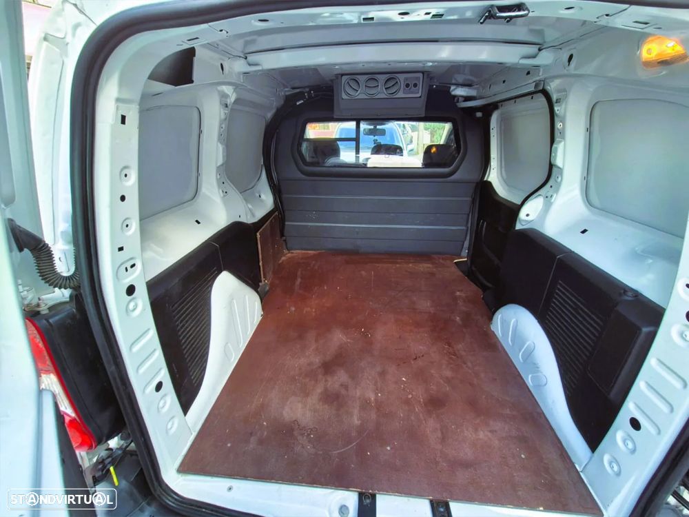 Peugeot Partner - 9