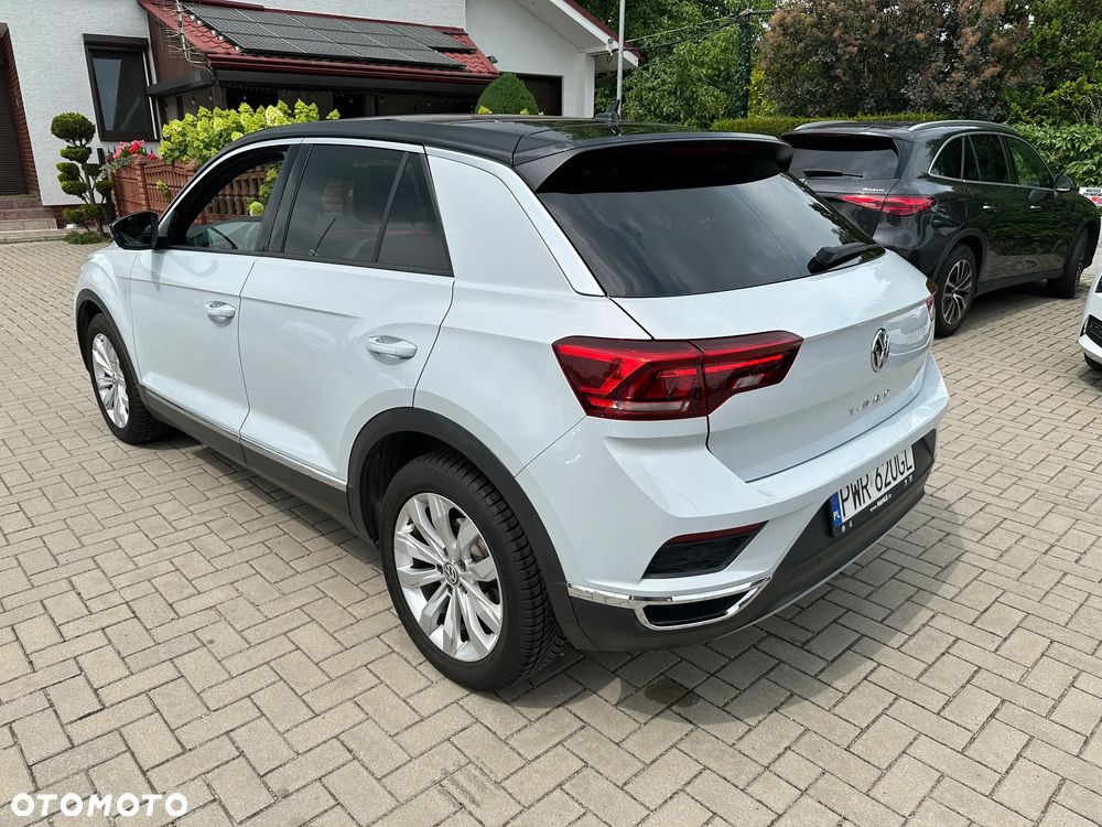 Volkswagen T-Roc - 4