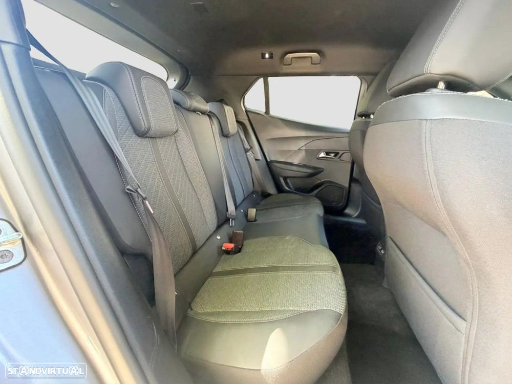 Peugeot 2008 - 9