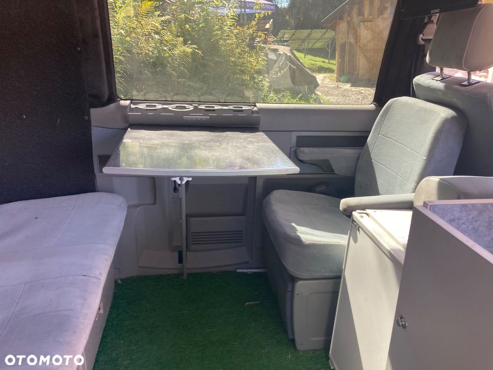 Volkswagen Transporter L - 10