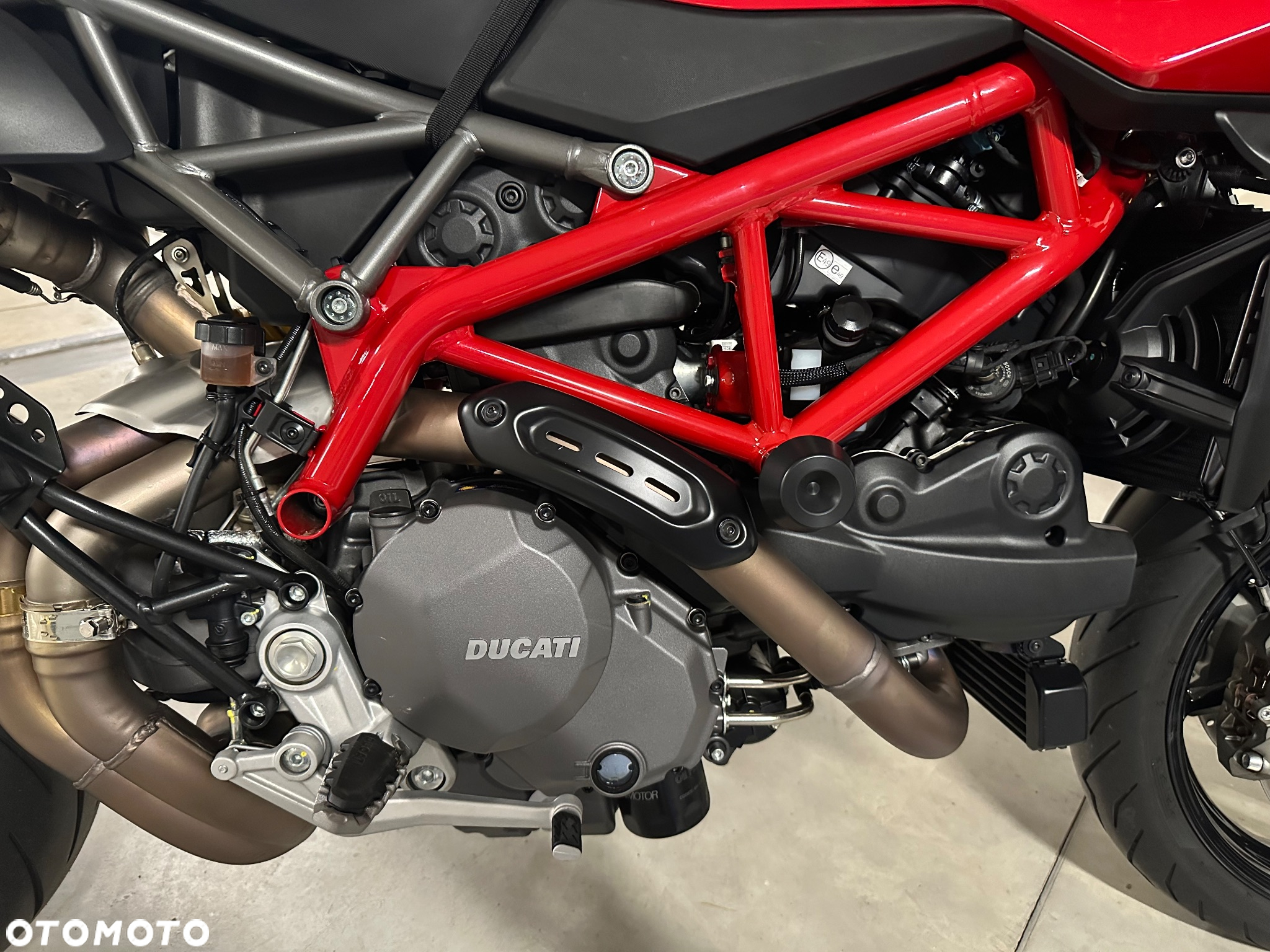 Ducati Hypermotard - 15