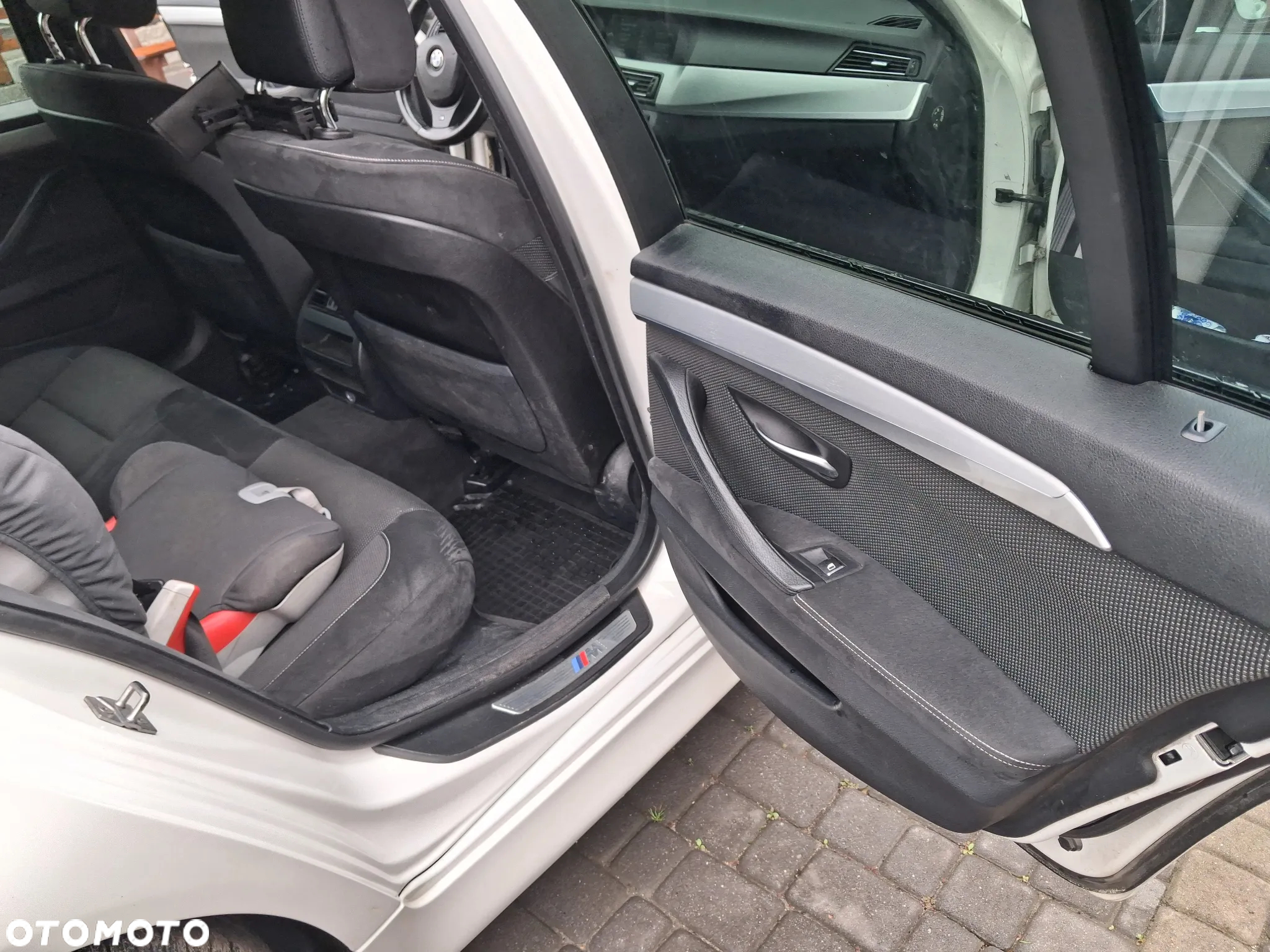 BMW Seria 5 - 29