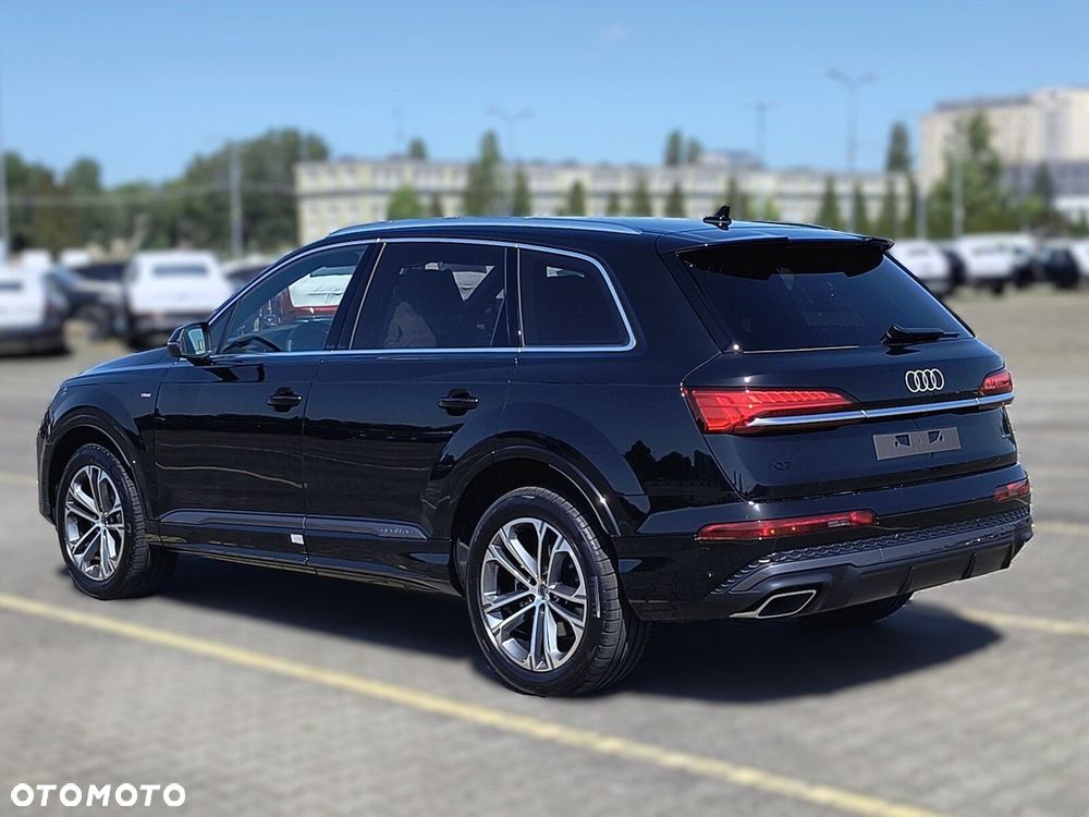 Audi Q7 - 8