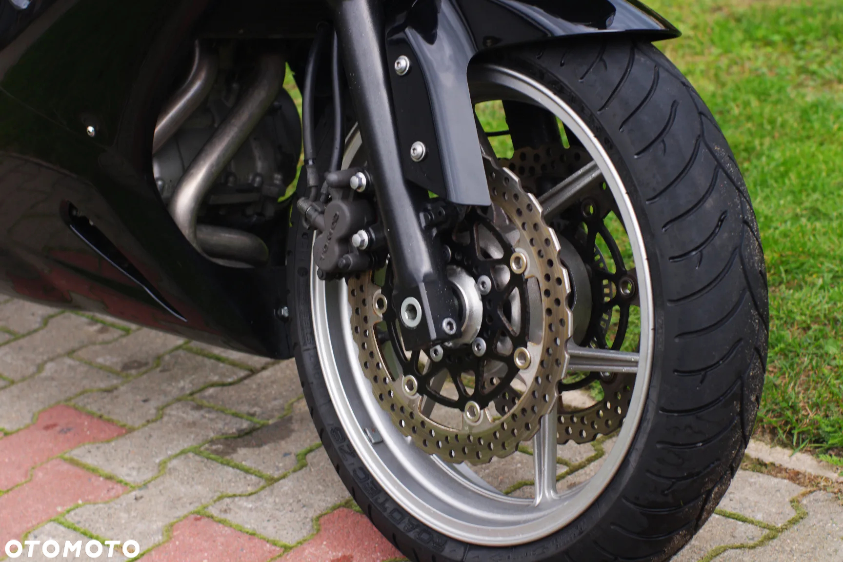 Kawasaki ER - 7