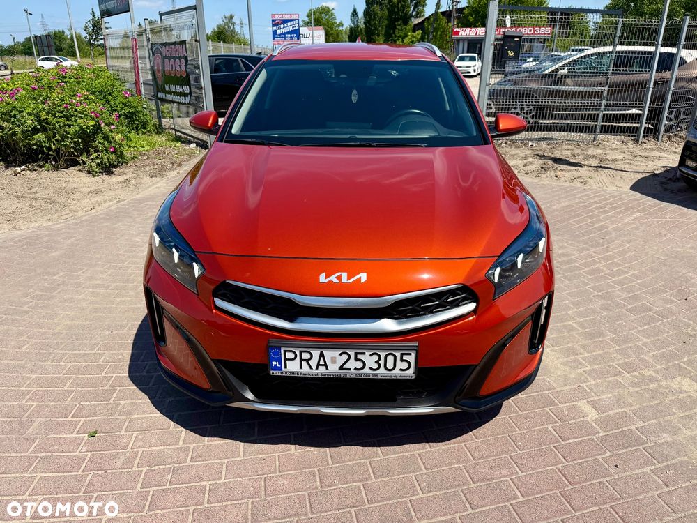 Kia XCeed 1.5 T-GDI L Business Line DCT - 3