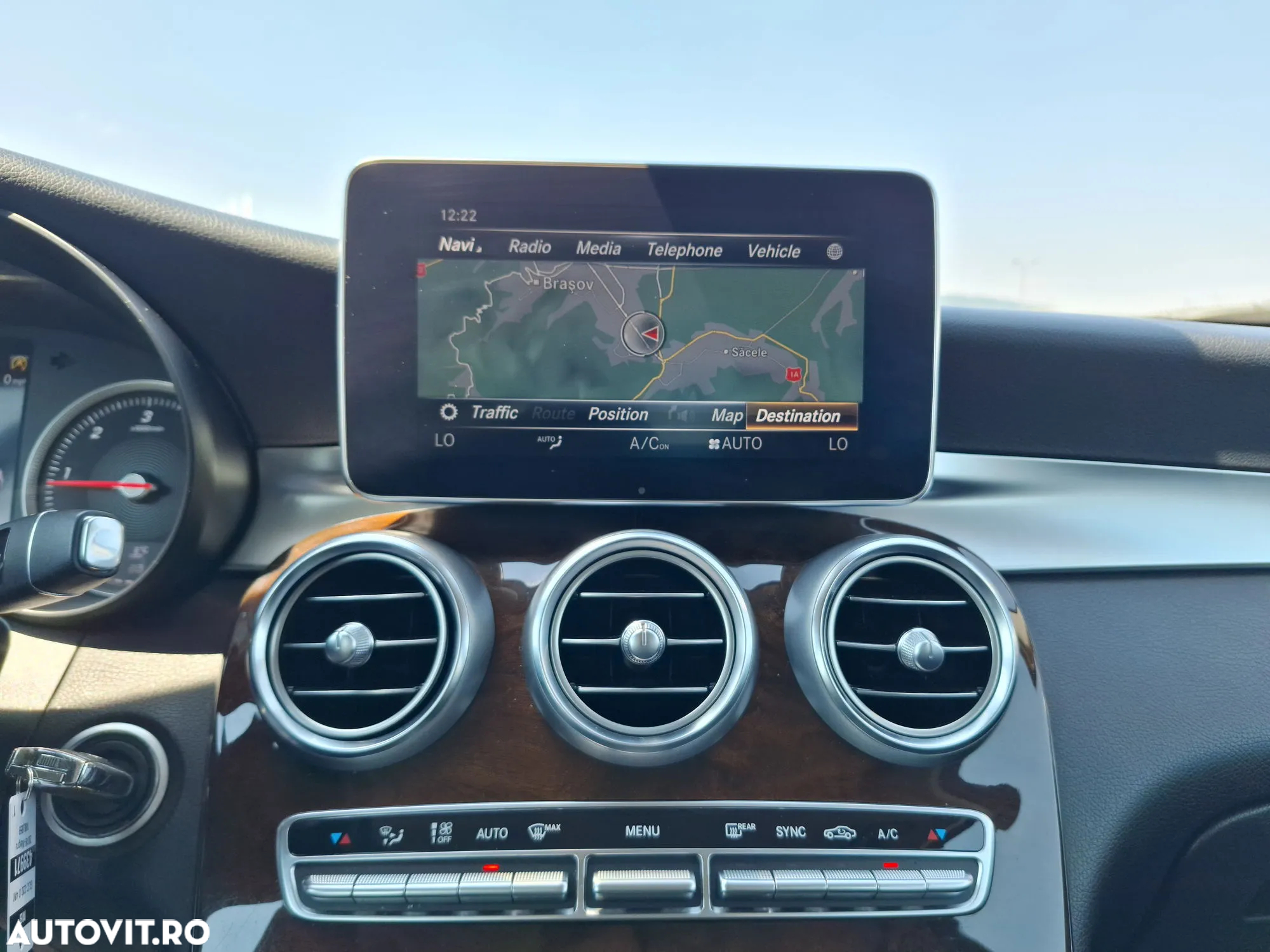 Mercedes-Benz GLC 220 d 4MATIC - 15
