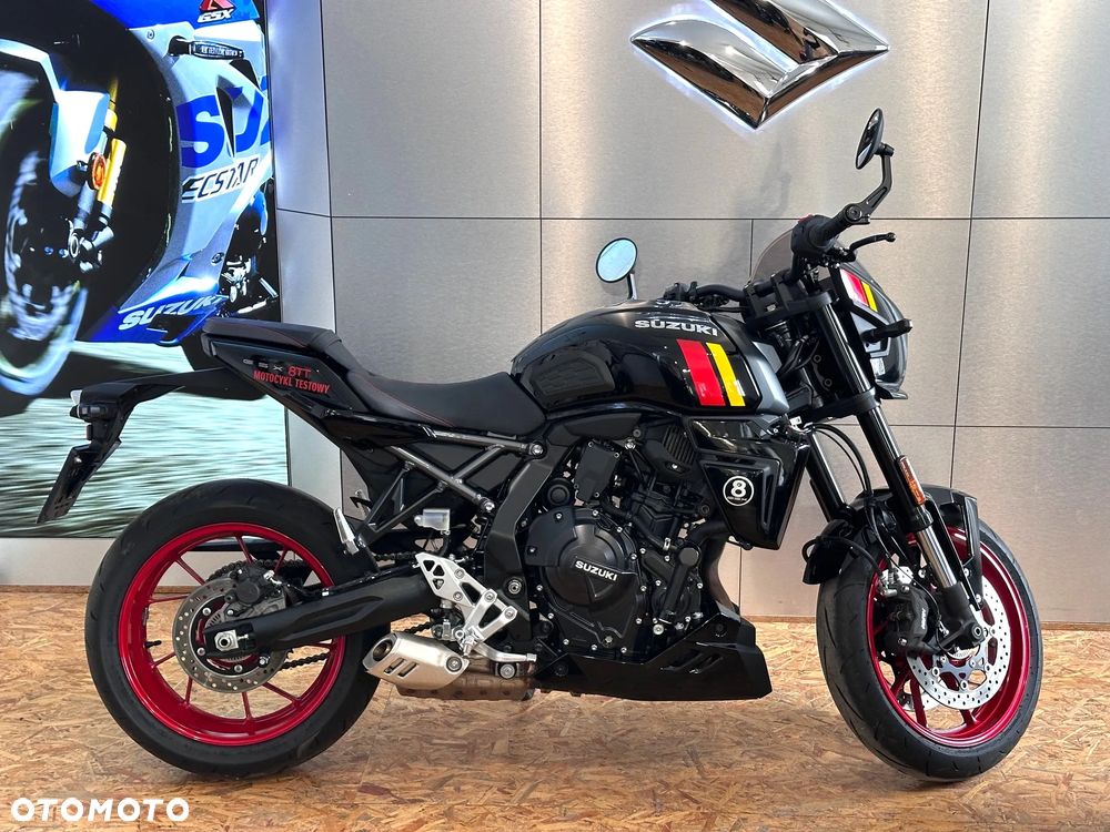 Suzuki GSX - 5