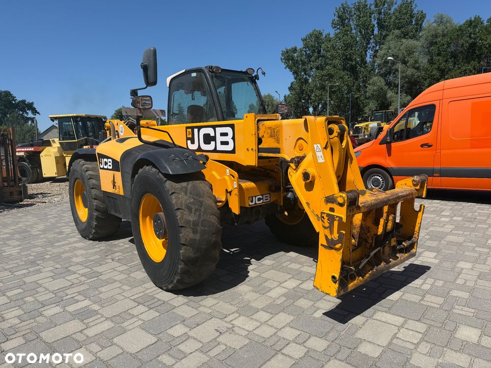 JCB 550-80 AGRI PLUS - 3