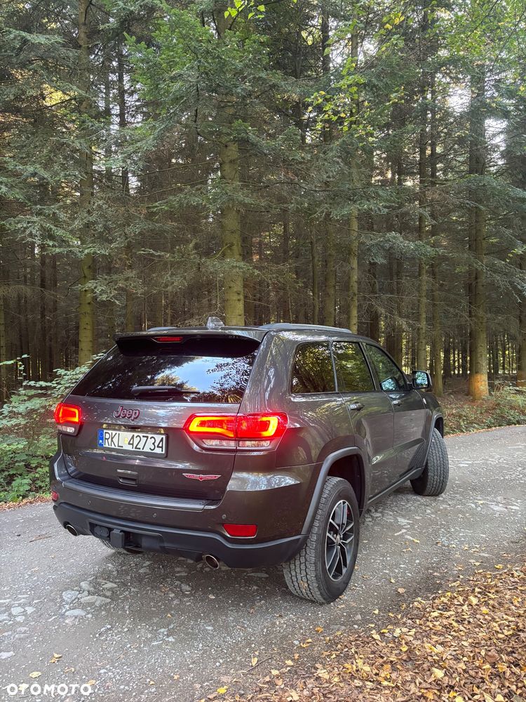 Jeep Grand Cherokee 5.7 V8 Overland - 9
