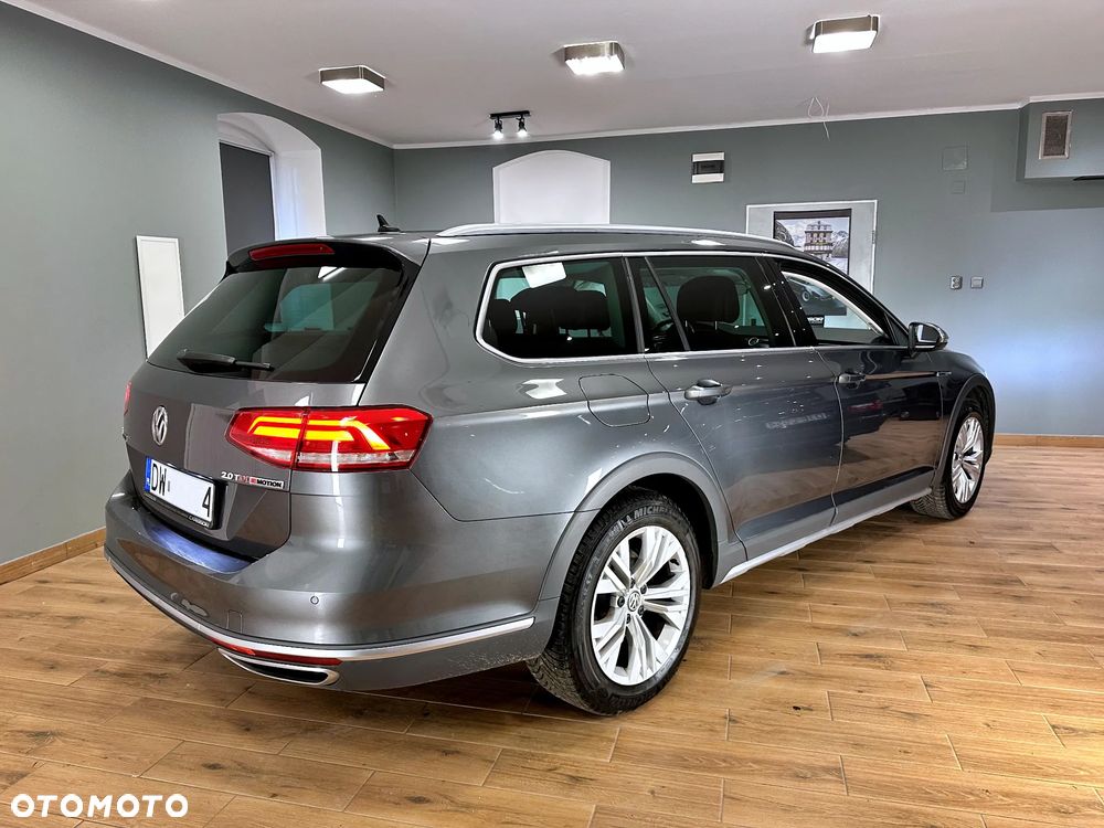 Volkswagen Passat Alltrack 2.0 TDI SCR 4Mot DSG - 4