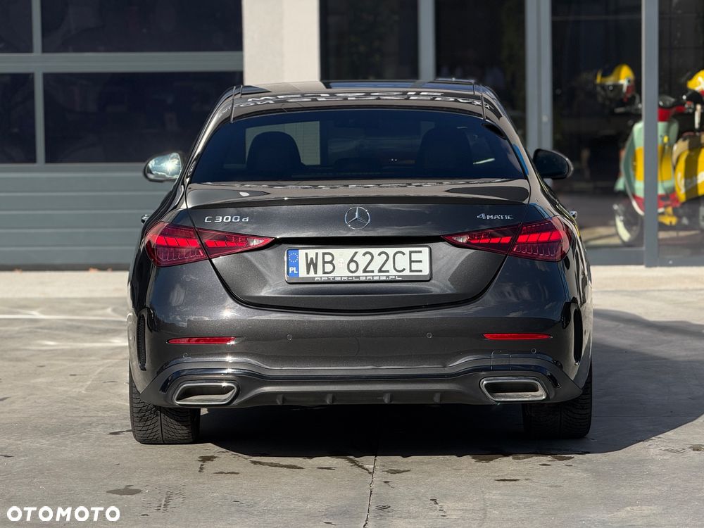 Mercedes-Benz Klasa C 300 d mHEV 4-Matic AMG - 10
