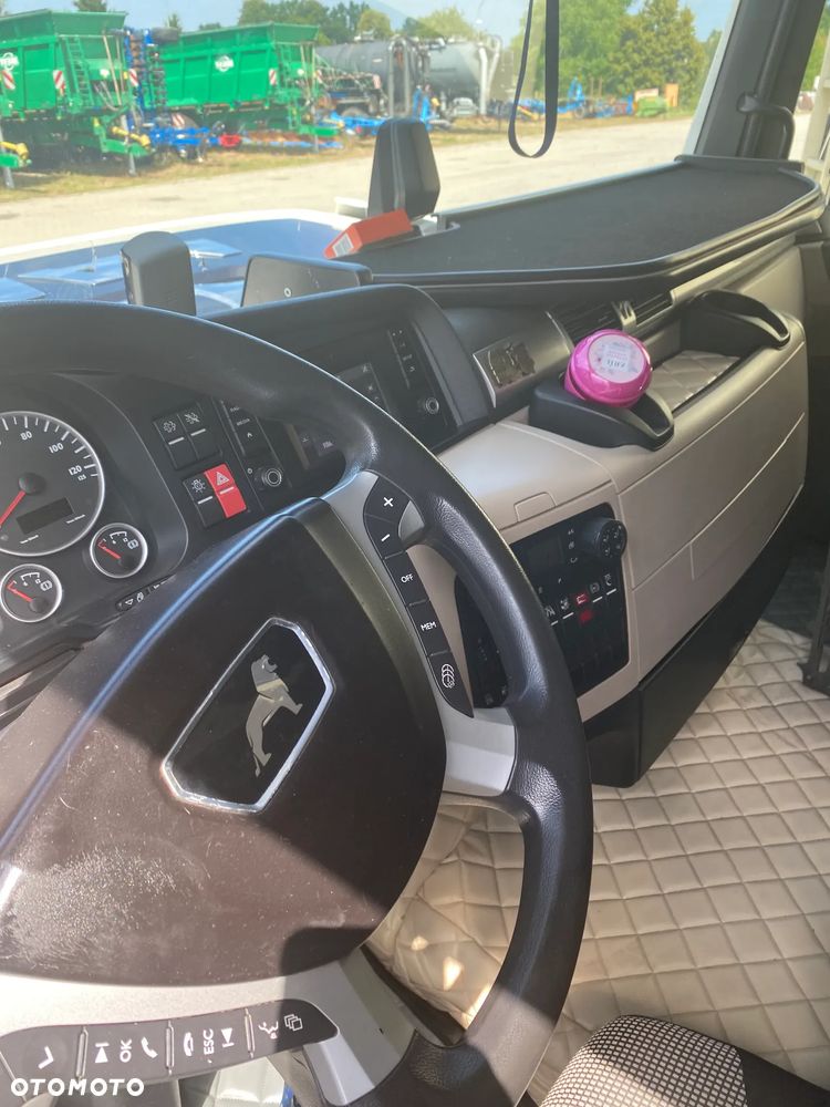 MAN TGX - 9