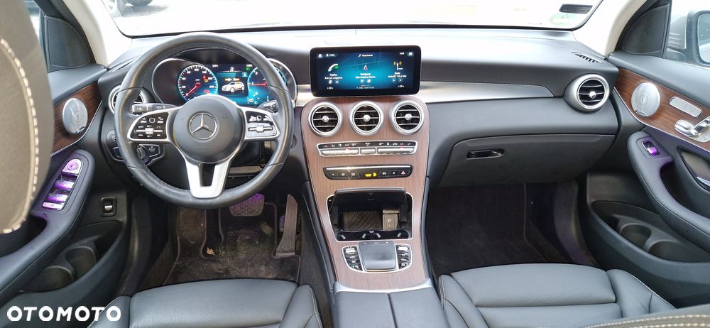 Mercedes-Benz GLC 220 d 4Matic 9G-TRONIC Exclusive - 20