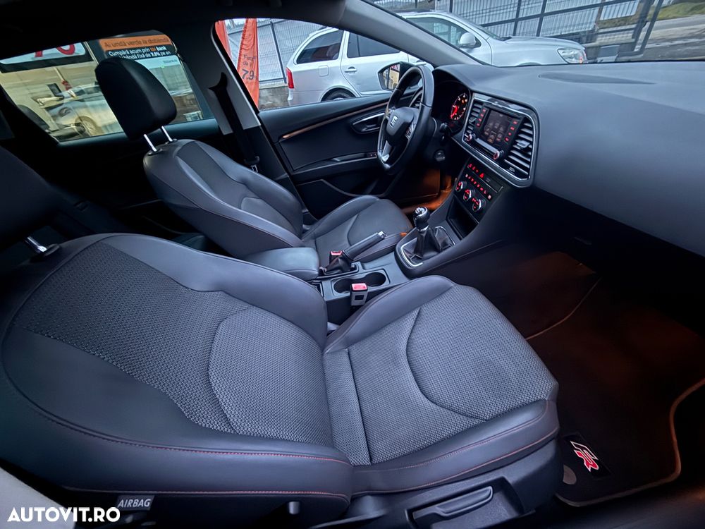 Seat Leon 2.0 TDI DPF FR Black Matt Edition - 6