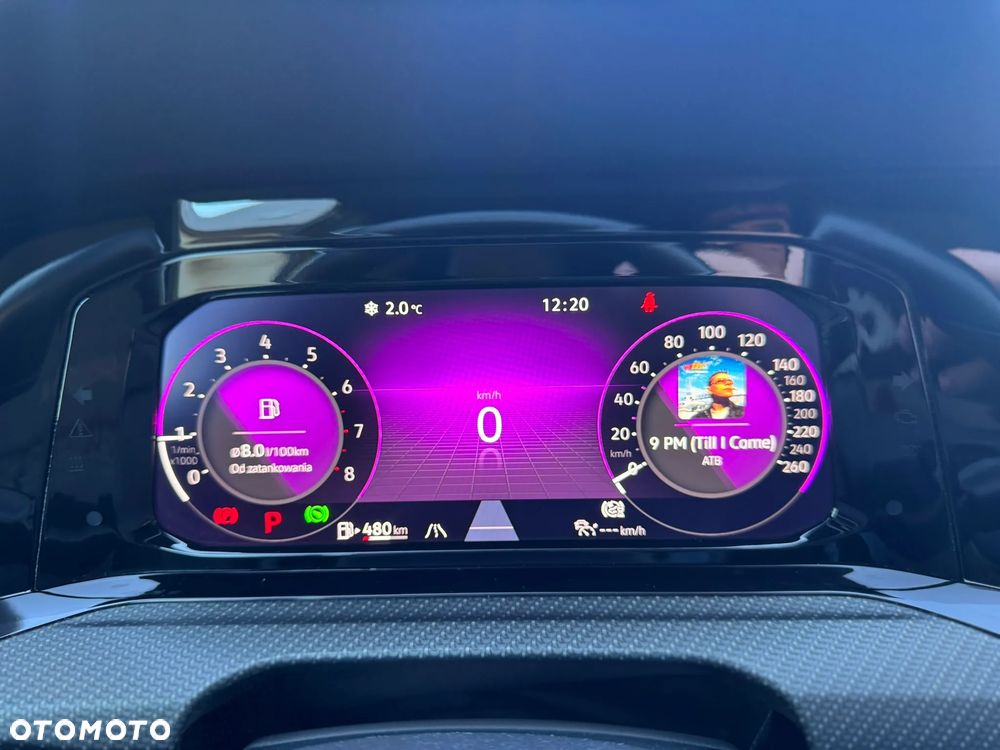 Volkswagen Golf 1.5 eTSI OPF DSG R-Line - 22