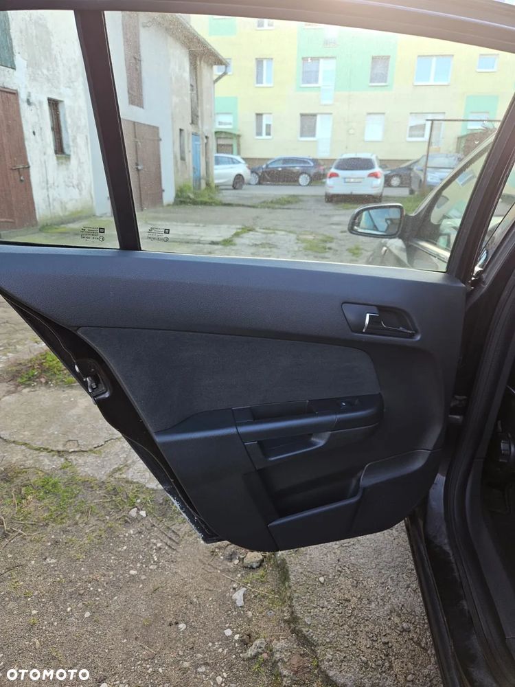 Opel Astra 1.8 Edition Plus - 23