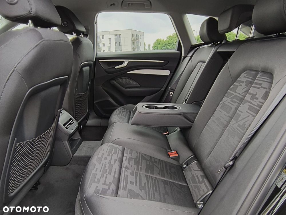 Audi A6 Avant - 34