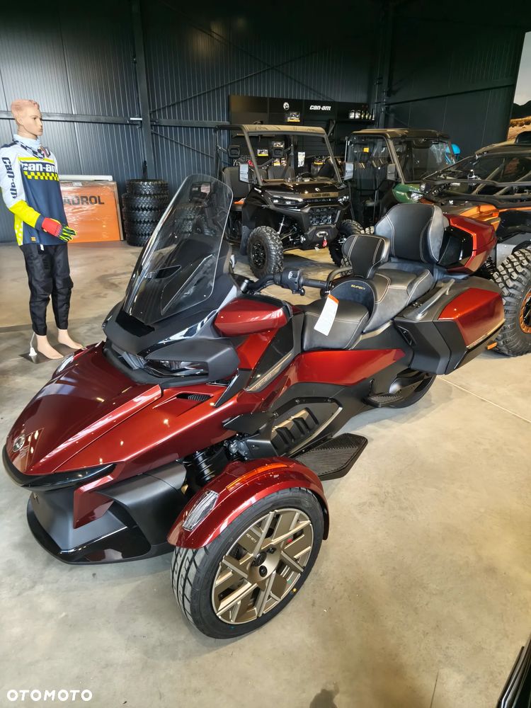 Can-Am Spyder - 4