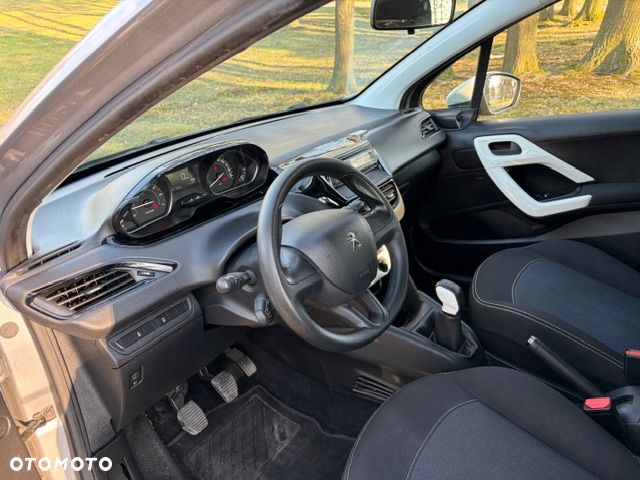 Peugeot 208 1.2 PureTech Access - 9