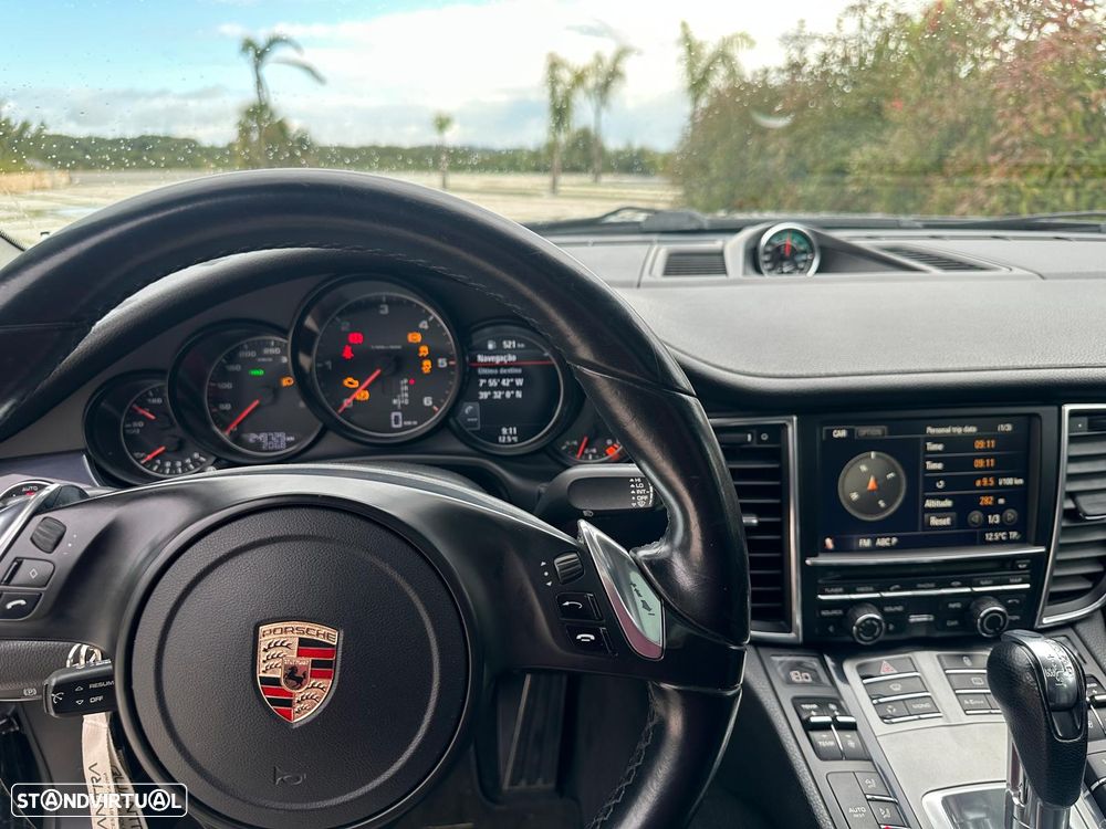 Porsche Panamera 3.0 V6 - 11