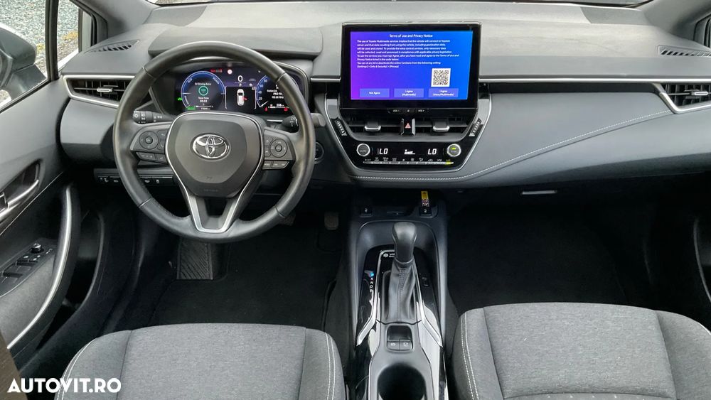 Toyota Corolla 1.8 HSD Business - 9