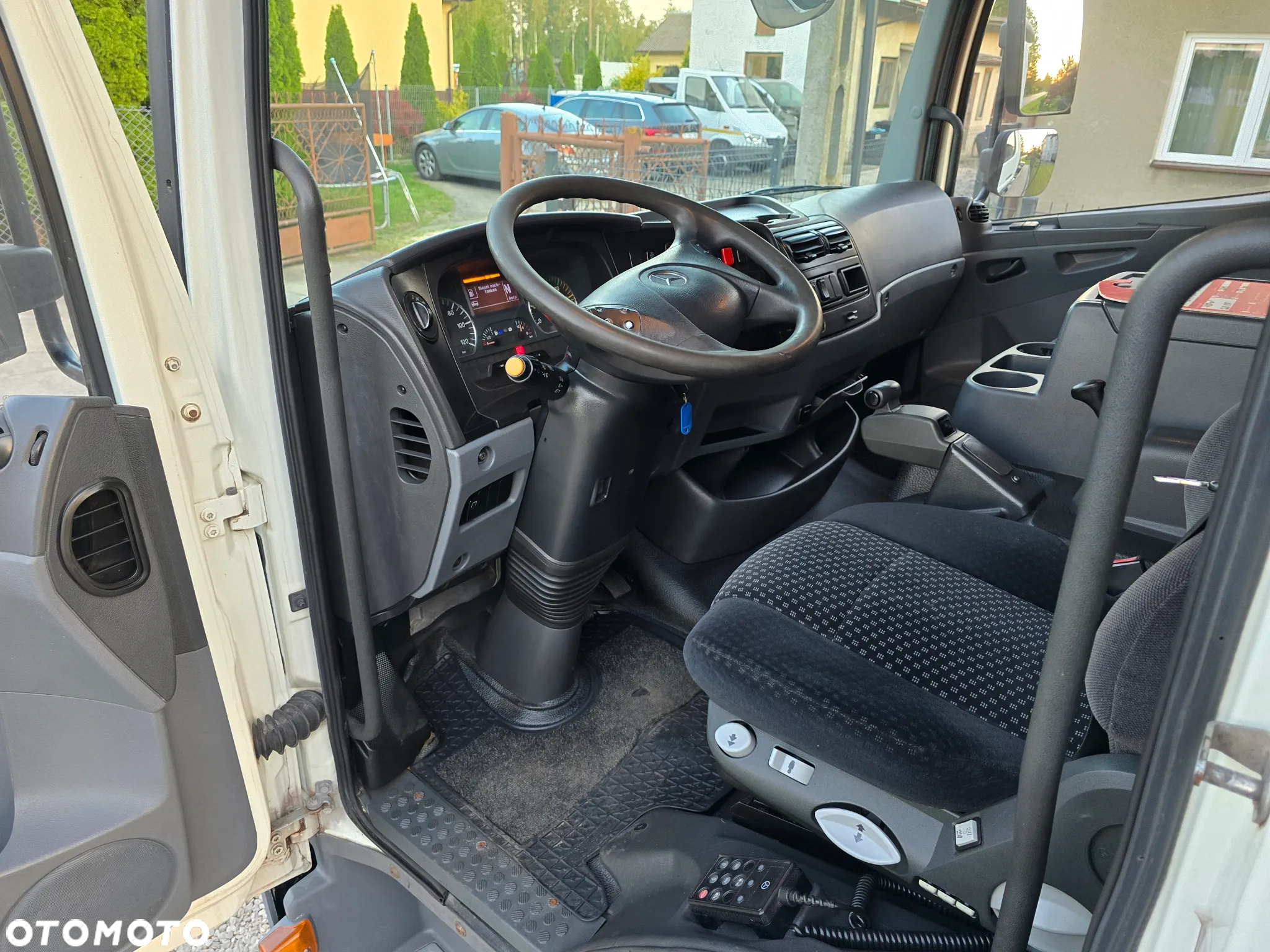 Mercedes-Benz ATEGO - 17