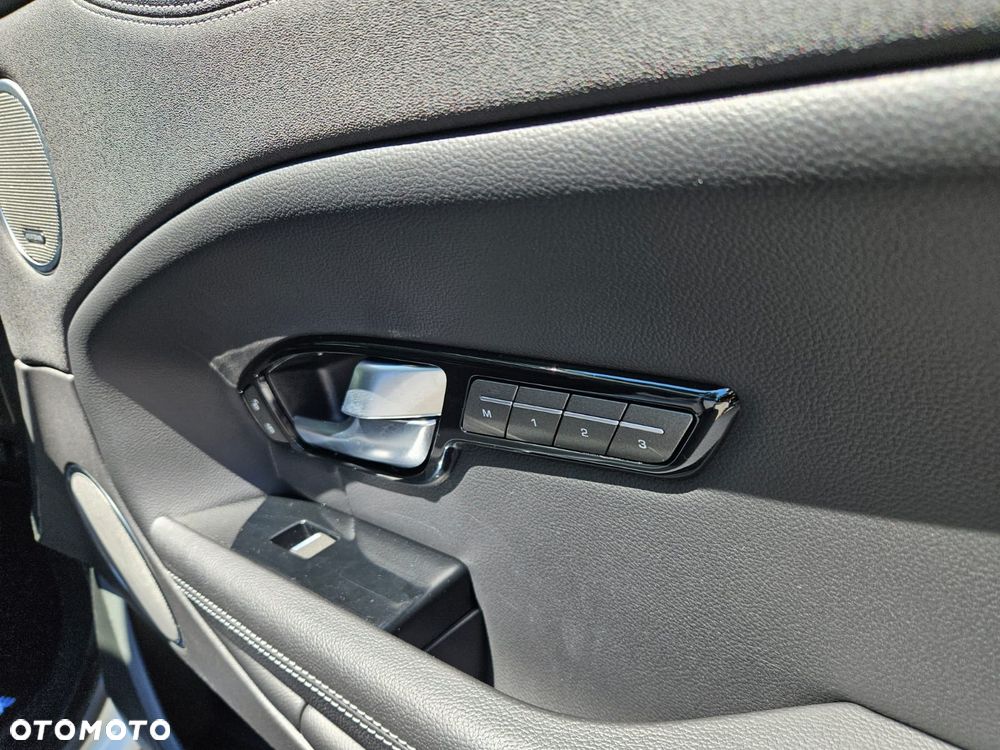 Land Rover Range Rover Evoque - 20