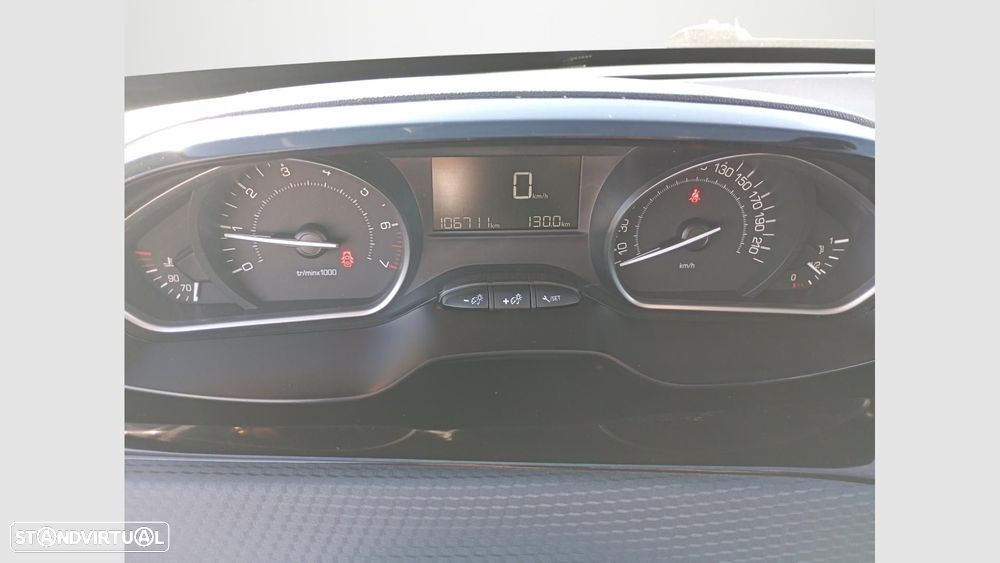 Peugeot 208 1.2 PureTech Style - 20