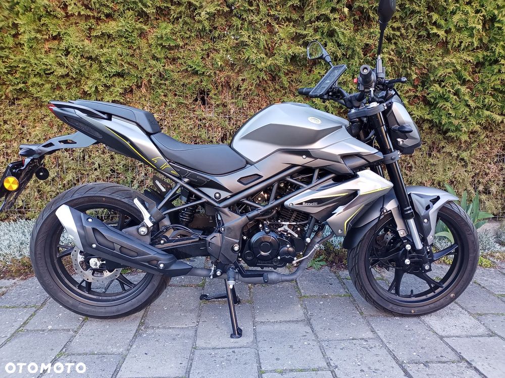 Benelli BN 125 - 2