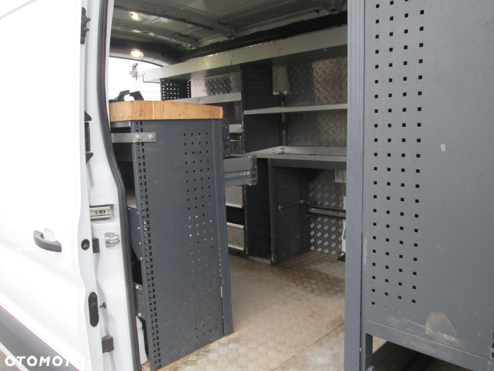 Ford Transit - 20