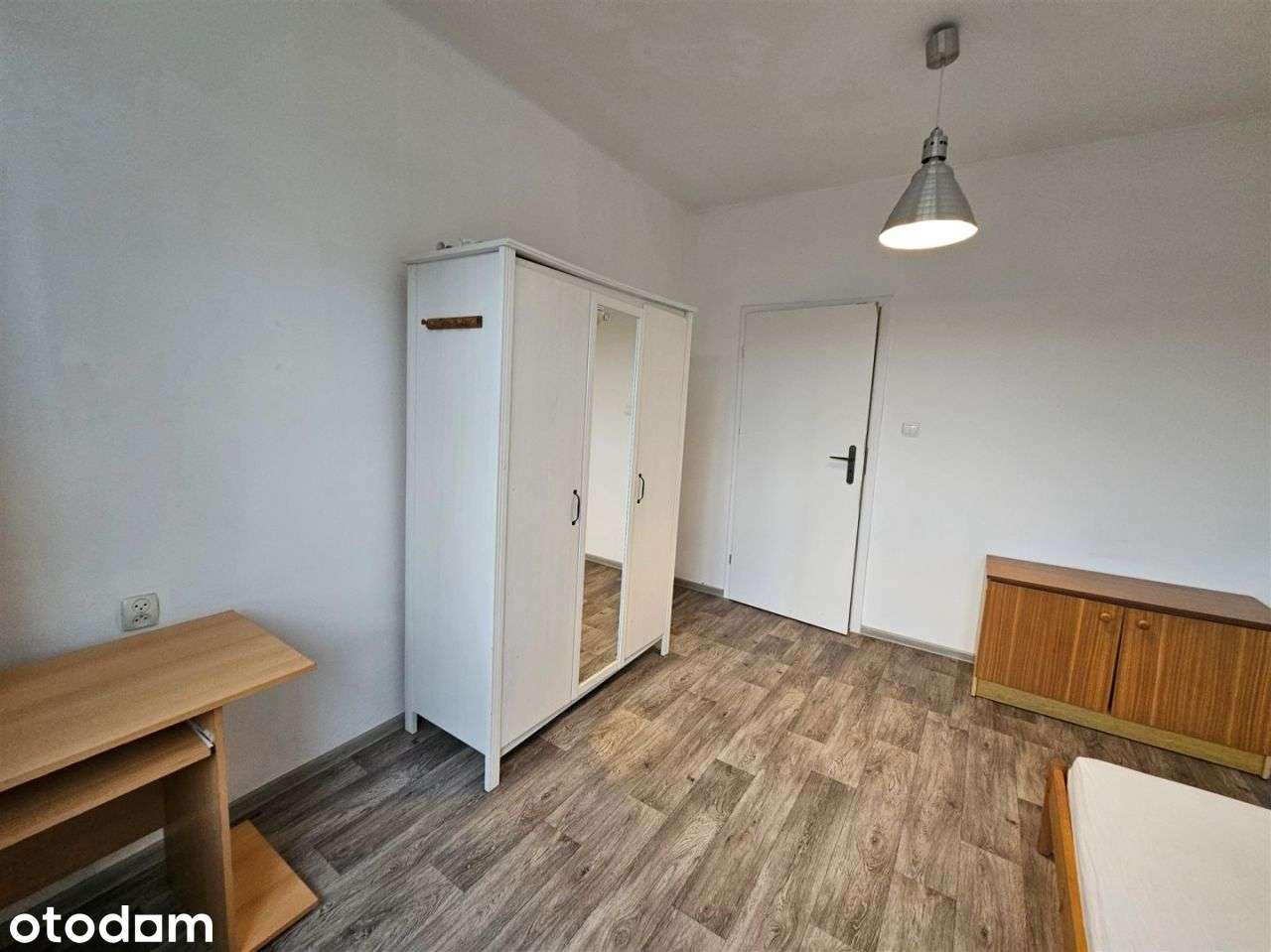 ul. Królewska- 2 pokojowe do wynajęcia całość 3200