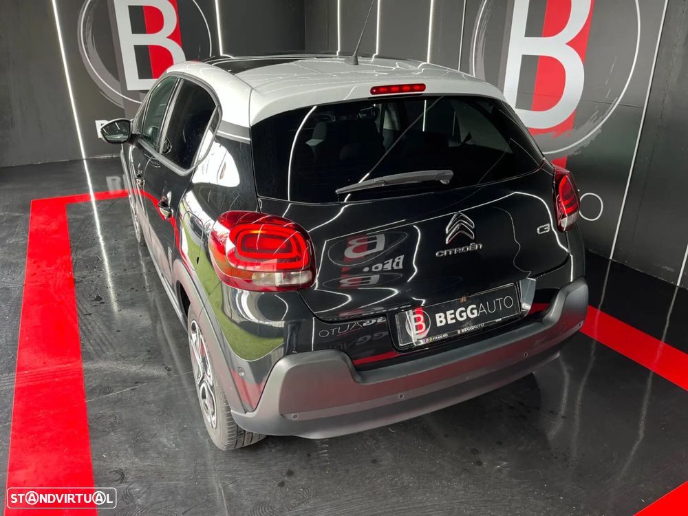 Citroën C3 1.2 PureTech Shine - 10