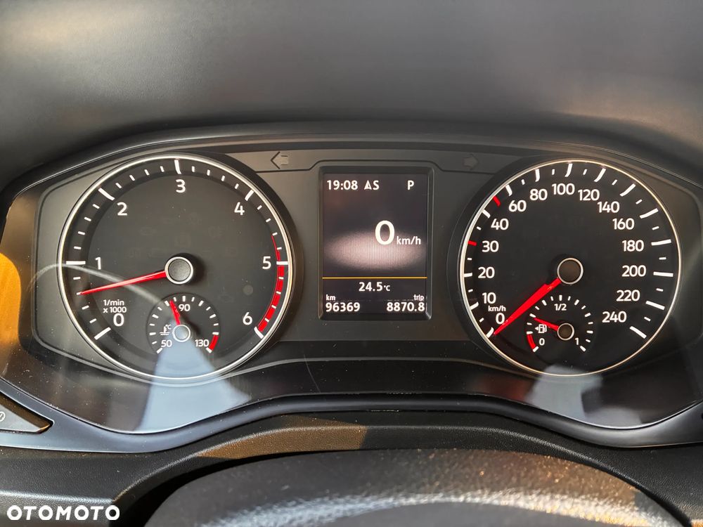 Volkswagen Amarok 3.0 V6 TDi 4MOTION Aventura - 26