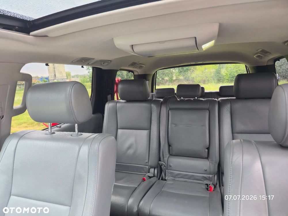 Toyota Sequoia - 13