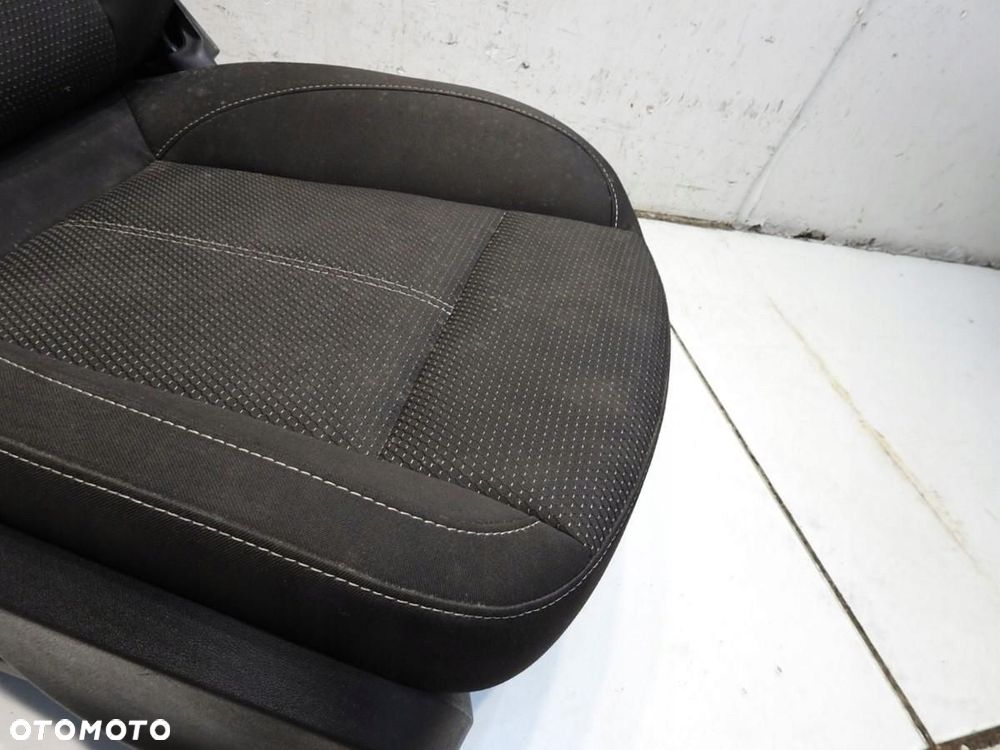 FOTEL PRAWY PRZÓD OPEL ASTRA J LIFT - 7