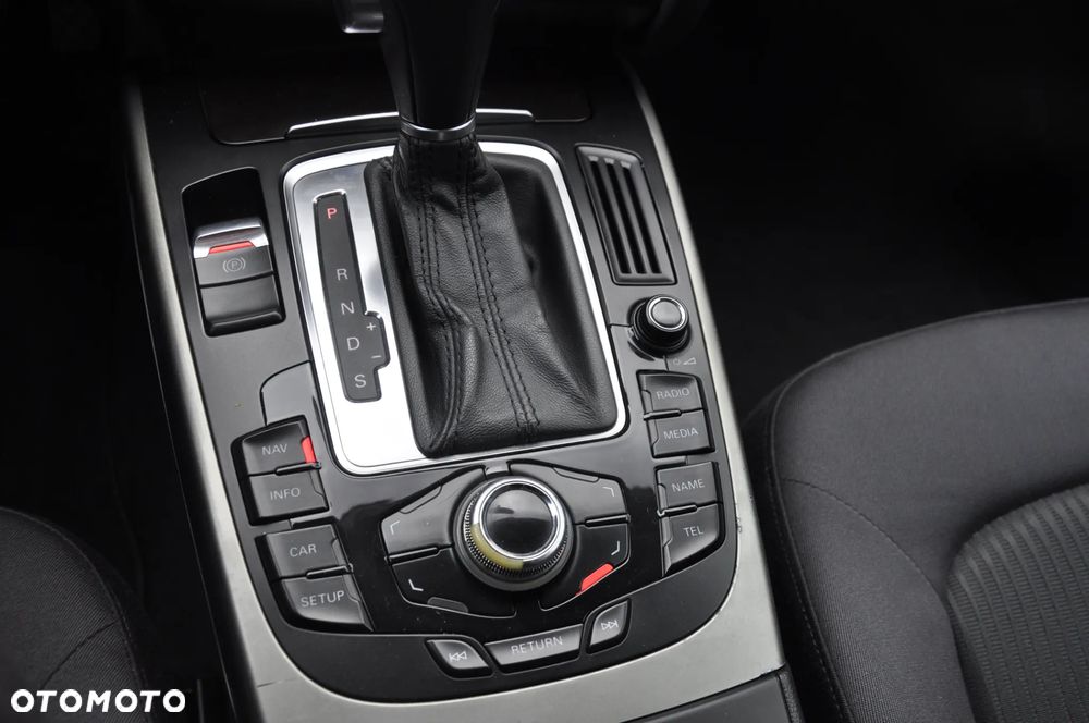 Audi A4 Avant - 6
