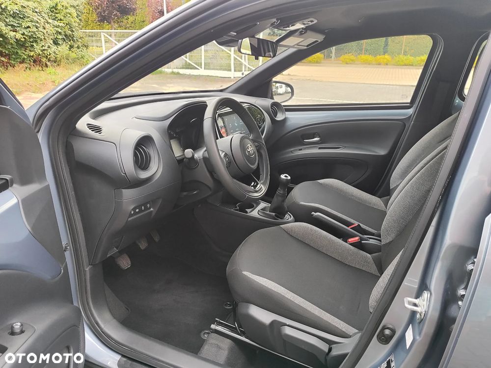 Toyota Aygo X Air Teamplayer - 8
