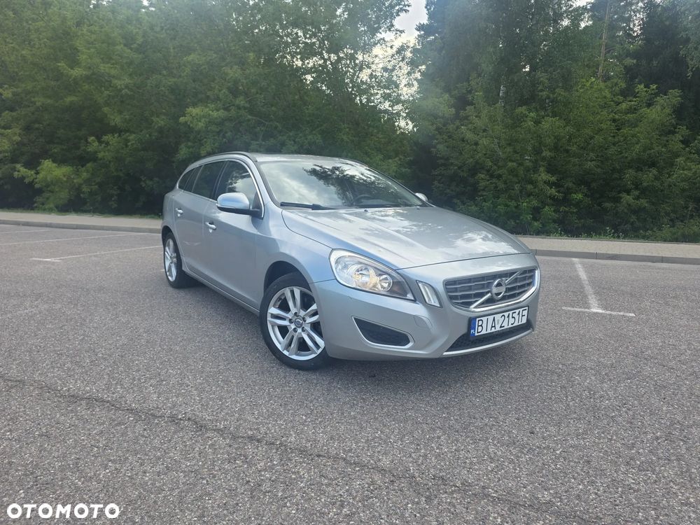 Volvo V60 D2 Edition - 8
