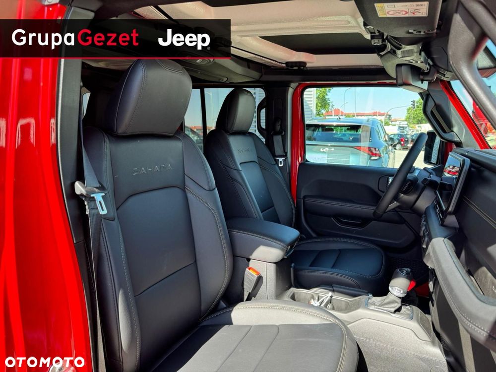 Jeep Wrangler - 19