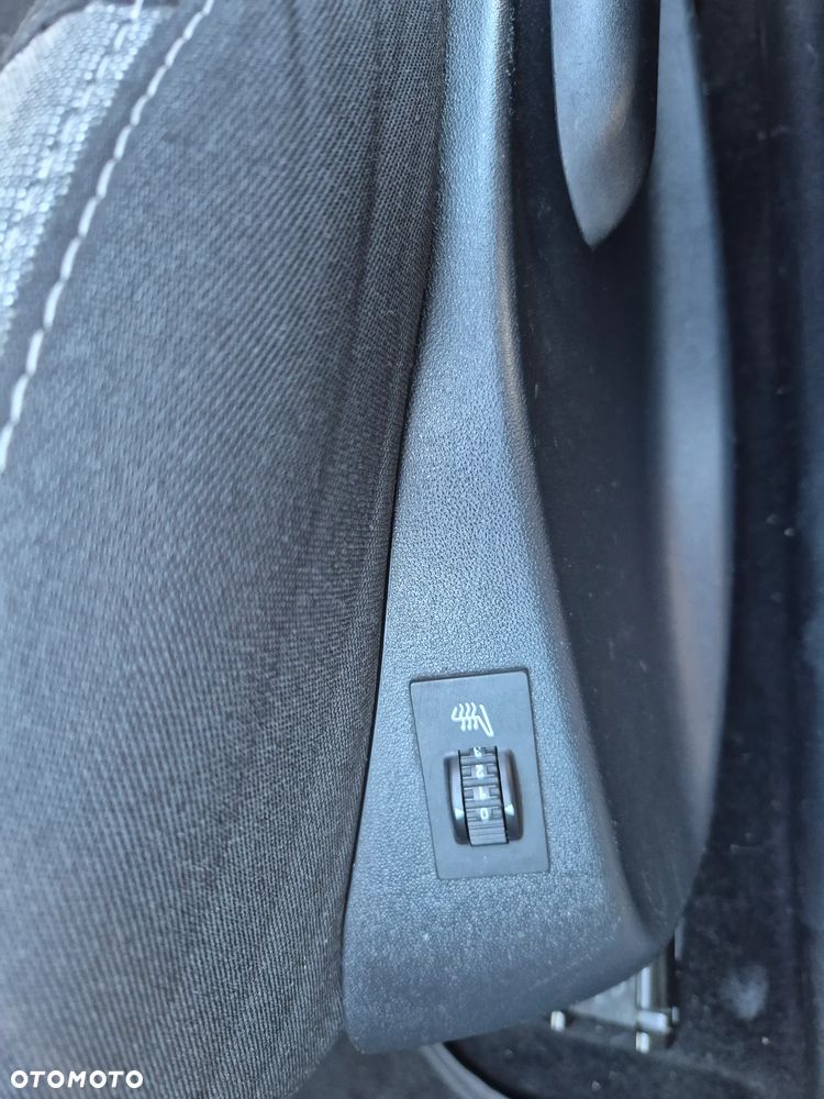 Peugeot 208 PureTech 82 Start & Stop Active - 12