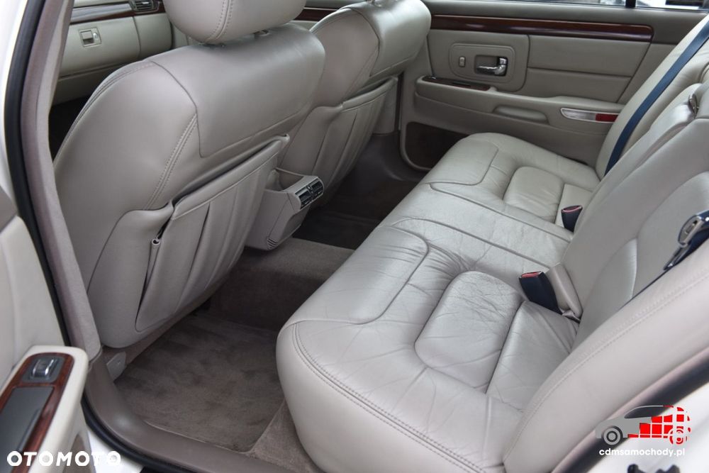 Cadillac Deville - 18